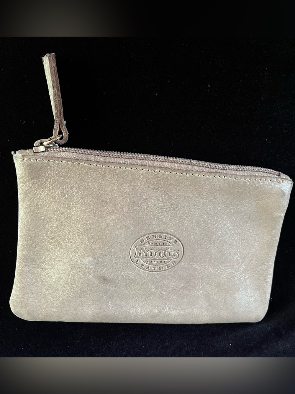 Roots Medium Leather Zip Pouch Tribe